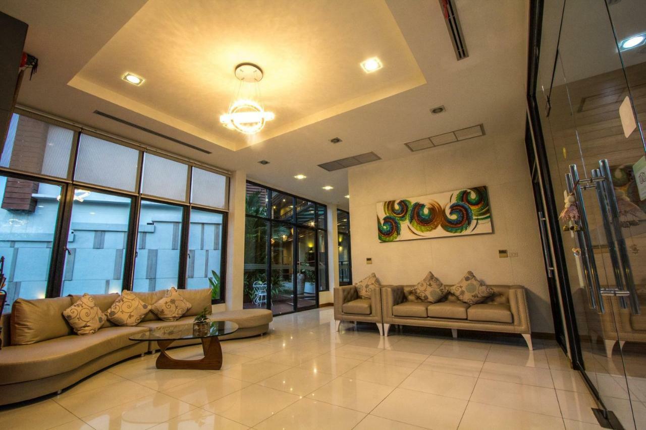 Mamaison Hotel Buriram Exterior photo